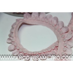 WAVY RUFFLE - WITH POMPONS - BABY PINK