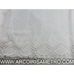 FINE COTTON SHEETING WITH EYELET / GUIPUR EMBROIDERY