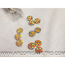 COLORFUL BUTTONS 24MM
