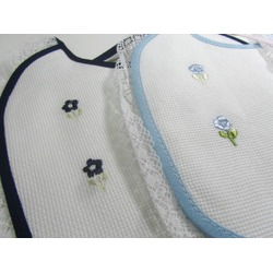 EMBROIDERED FLOWERS -   BIB