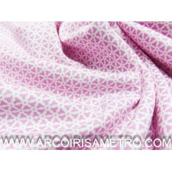 VAIELA WITH TINY HEXAGONS