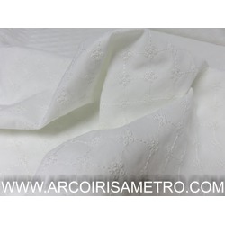 EYELET LACE - DIAMONDS WITH TINY FLOWERS 