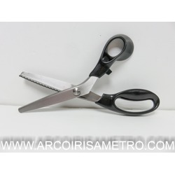 ZIG ZAG SCISSORS 22CM