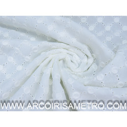 EMBROIDERED ENGLISH EYELET WITH DOTS