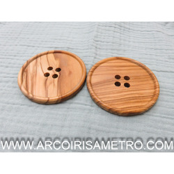 WOODEN BUTTON WITH 4 HOLES - 7CM