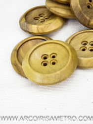 WOODEN BUTTON - 30MM