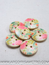 Wooden buttons with flowers - 18mm