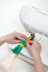 Clover - Fabric tube maker