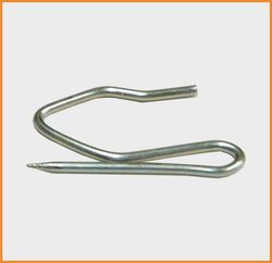 METAL CURTAIN TAPE HOOK - SHARP - SMALL