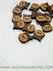 Wooden button - hipoppotamus