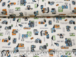 QUILT GATE - Cameras