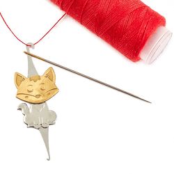 Smart fox - Needle Threader 