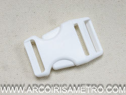 Plastic buckle - 20mm