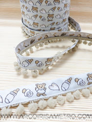 FITA URSINHOS COM POMPONS