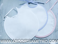 Round Cross-stitch embroidery bib