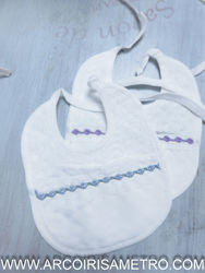 Cross-stitch embroidery bib - ROSES