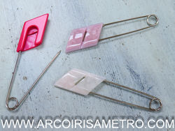 SHAWL / SCARF PIN - rhombus