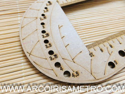 NEEDLE AND STITCH GUAGE MDF