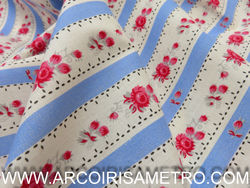 Chita de Alcobaça - Azul claro com rosas