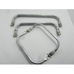 FECHO TUBULAR - COM MOLA 25 CM