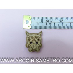 Wooden Owl Button 11889-13