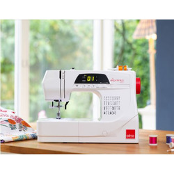 Elna Experience 450  Sewing Machine