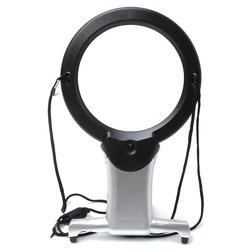 Lighted Hands-free Magnifier - PRYM