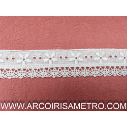 EYELET LACE WITH EDGING