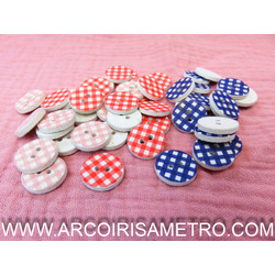 RECICLED BUTTONS WITH VICHY PRINT