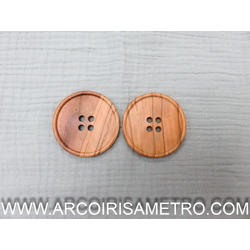 WOODEN BUTTON WITH 4 HOLES - 6CM