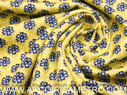 Flores fundo amarelo