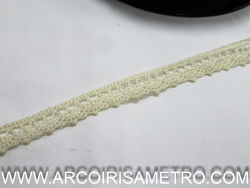EMBROIDERED LACE EDGING  - pearl white