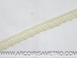 EMBROIDERED LACE EDGING  - pearl white