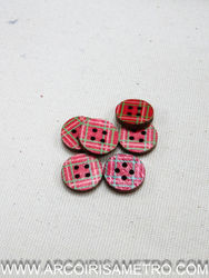 Plaid wooden buttons - 15mm