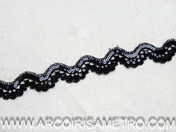 Renda guipur com lantejoulas