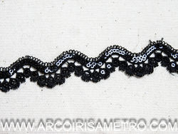 Renda guipur com lantejoulas