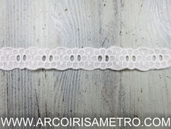EMBROIDERED LACE WITH HOLES - FLOWERS 20
