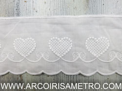 EMBROIDERED LACE - HEARTS