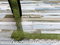 RENDA BICOS FINA VERDE