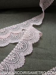 Embroidered tulle - scales - Pink