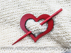 Wooden shawl pin - Heart