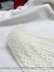 RENDA DE BOLINHAS - CREME
