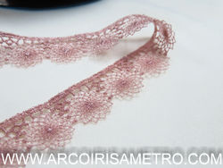 RENDA FINA COM 1.5 CM - Rosa