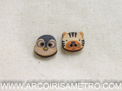 Wooden button - tiger and penguin