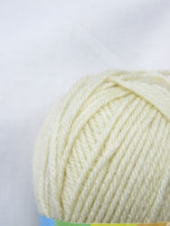 Baby yarn - 50 grs . 611