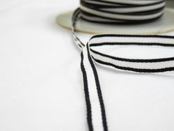 Grosgrain ribbon black/ white