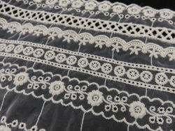 Renda de organza - cru