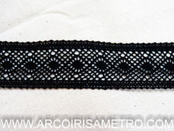 Renda entremeio - Preto