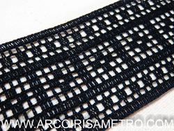 Renda entremeio - Preto