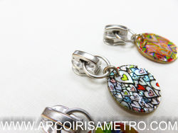 Ziper cursor with mother of pearl detail